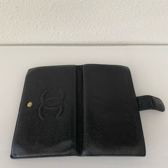 Chanel Black Caviar Leather Wallet on a Chain 100% Authentic - Picture 6 of 12